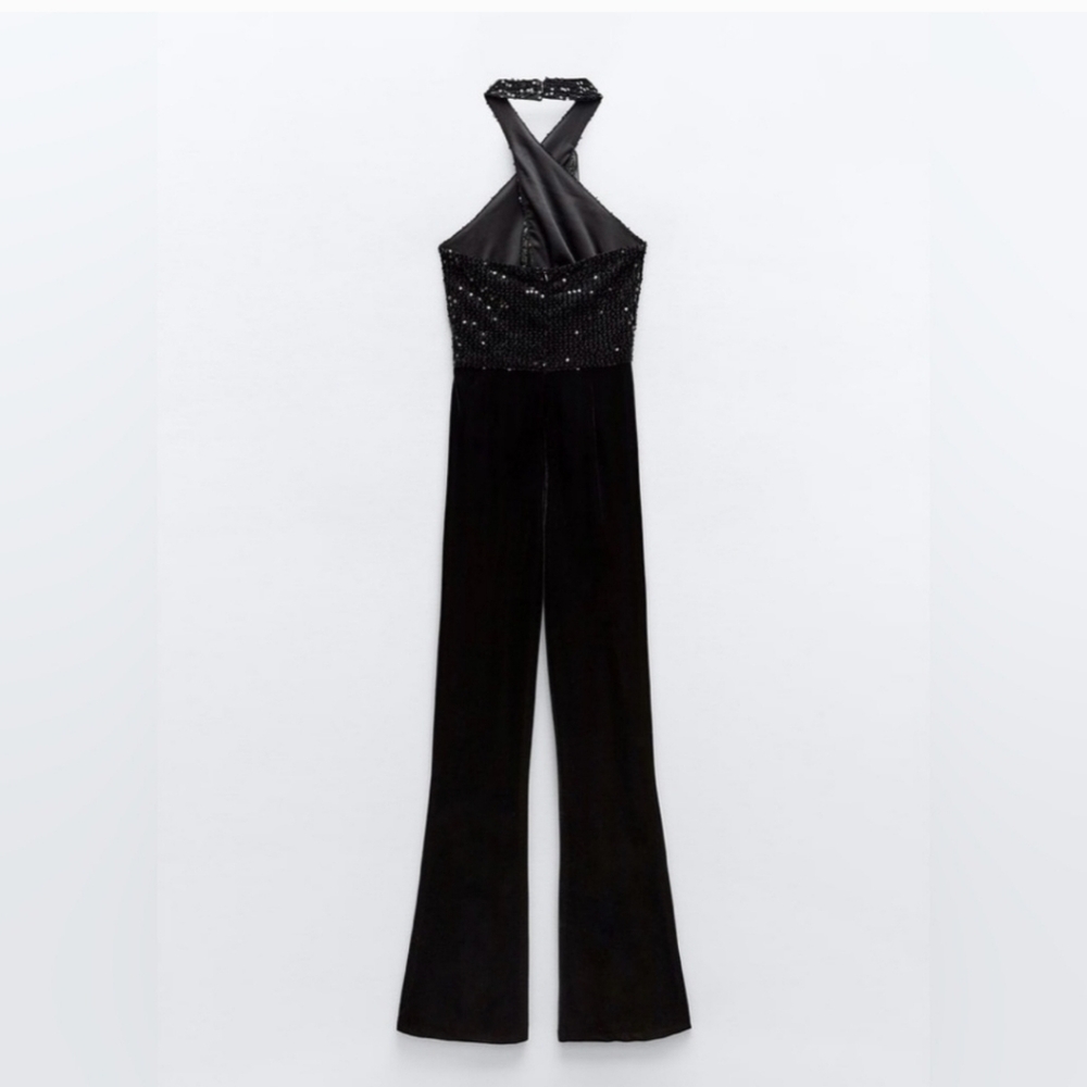 ❌️SOLD❌️FRINGED SEQUIN HALTER NECK JUMPSUIT SIZE S - Picture 10 of 11